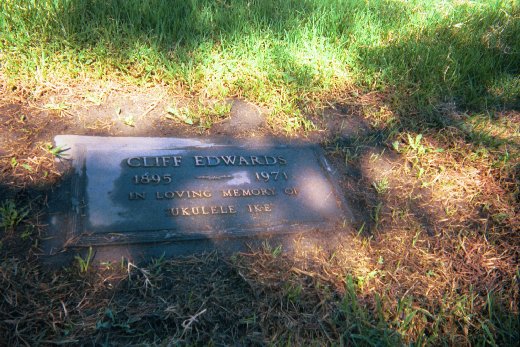 Photo-Cliff Edwards Headstone.jpg (73877 bytes)